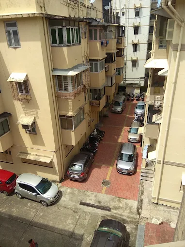 Captain Colony Internal Courtyard and Lane